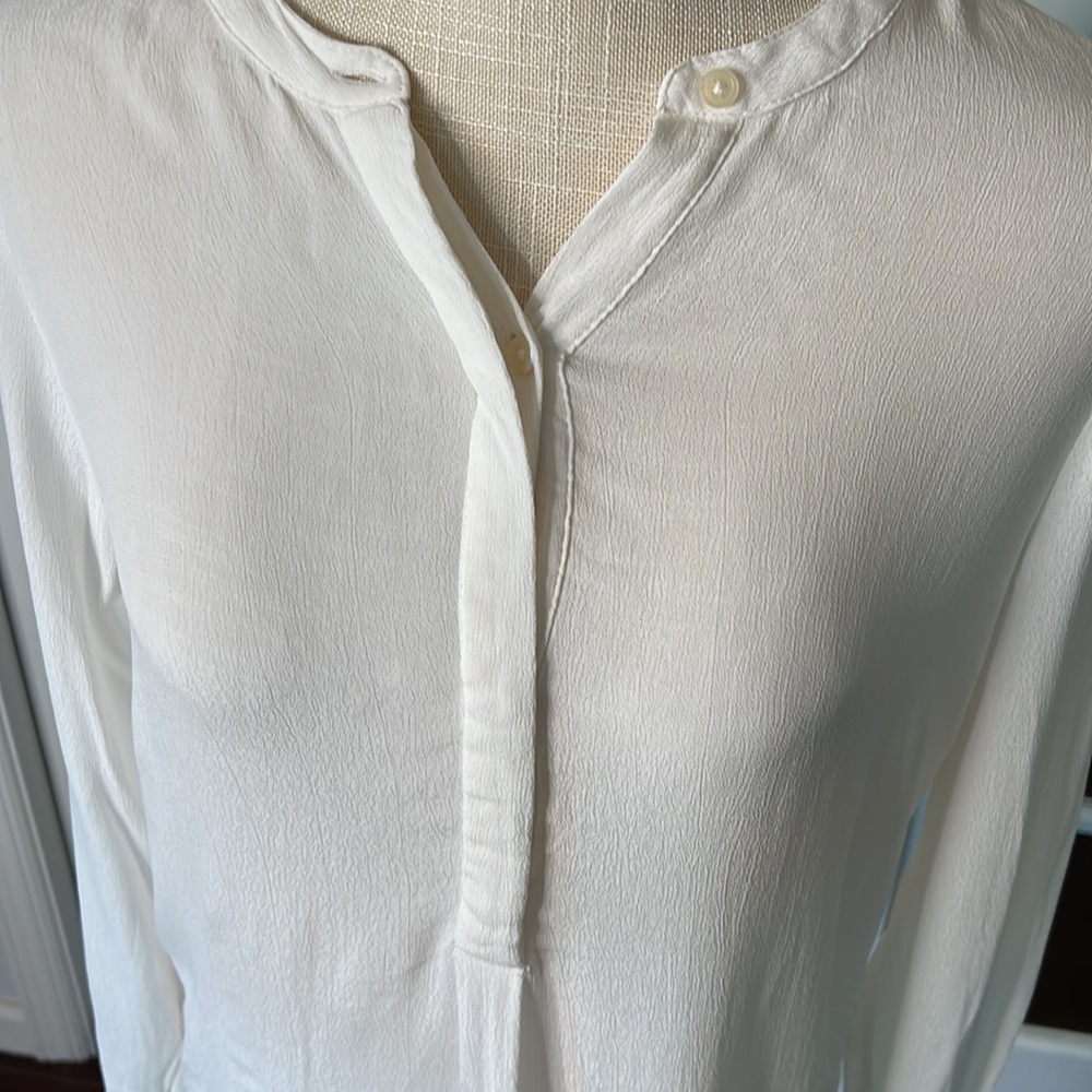 Old Navy long sleeve tunic top, size M, ivory. - Picture 2 of 8